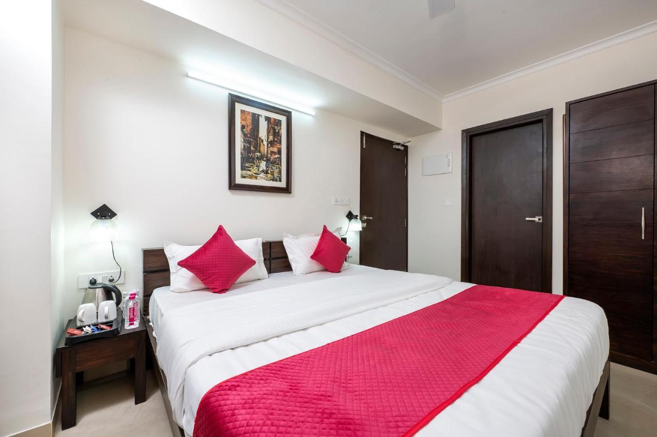 Palm Stay - Studios & Rooms Τζαϊπούρ Εξωτερικό φωτογραφία