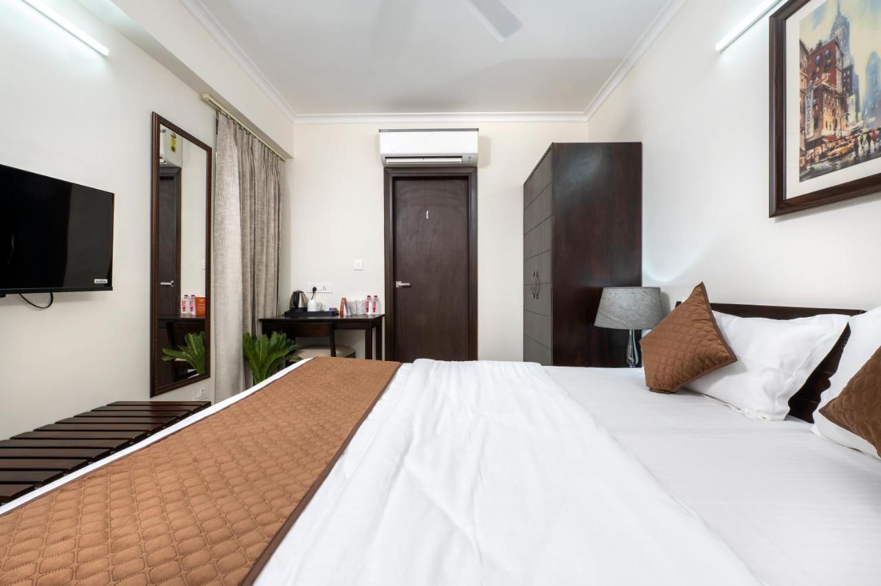 Palm Stay - Studios & Rooms Τζαϊπούρ Εξωτερικό φωτογραφία